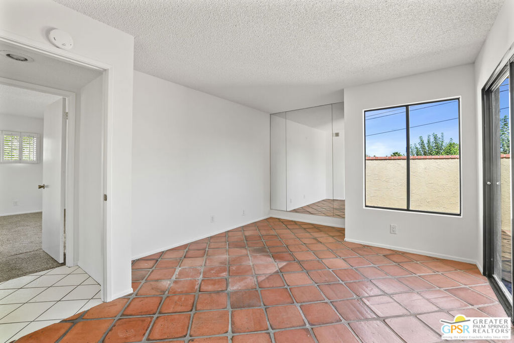 Portola Village - Residential