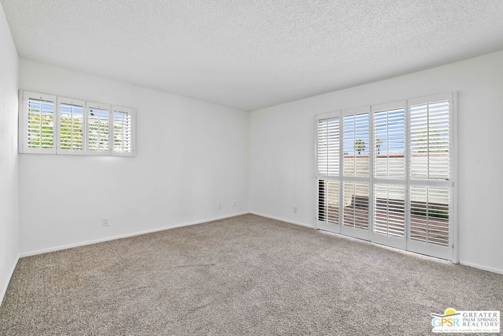 Portola Village - Residential