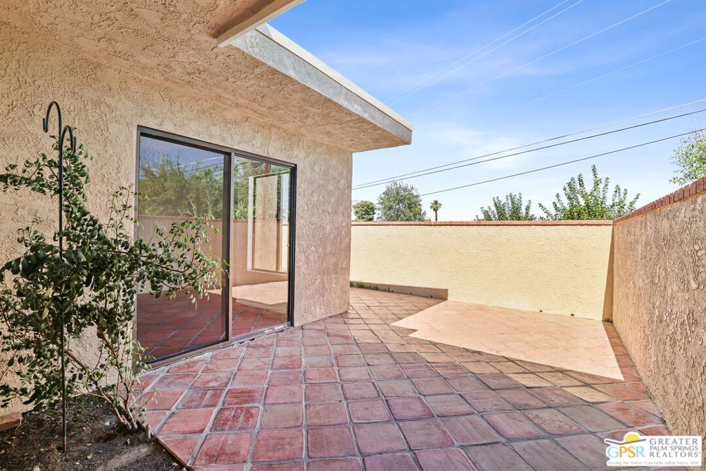 Portola Village - Residential