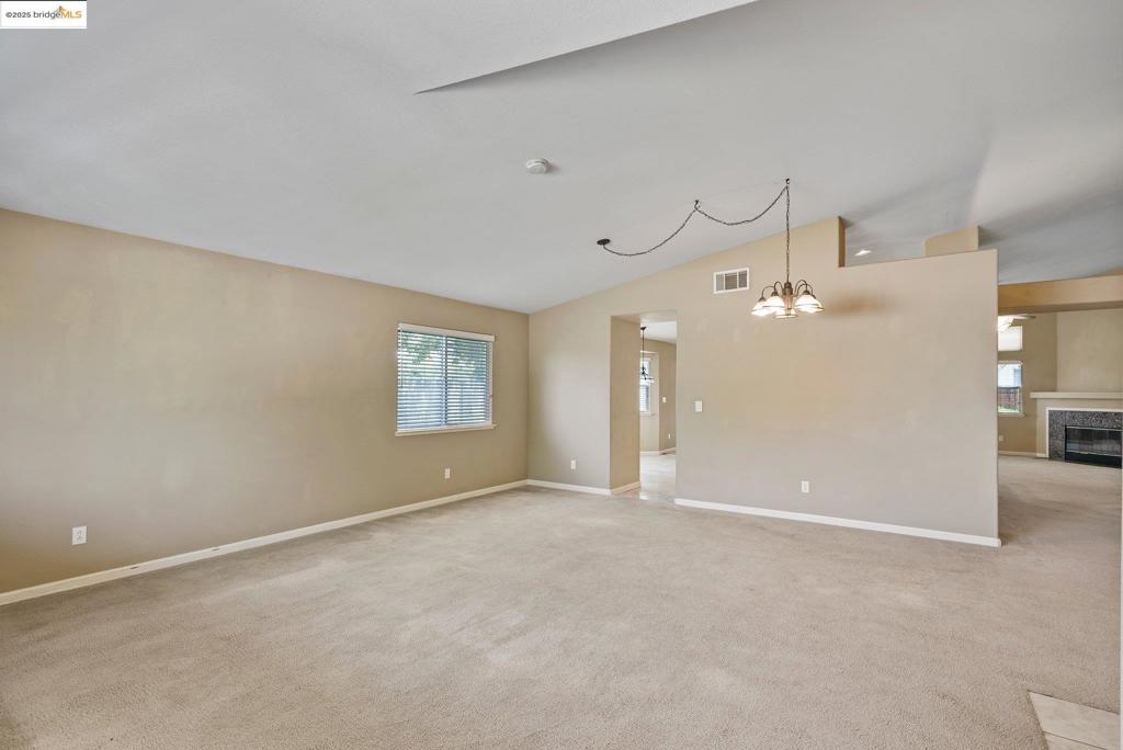 DEER VALLEY ESTS - Residential