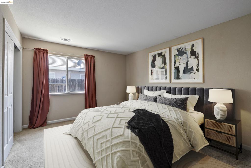 DEER VALLEY ESTS - Residential