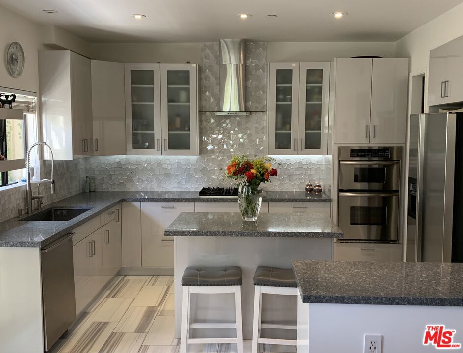 720 Huntley Drive 104