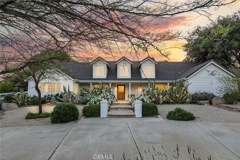 40485 Via Caballos Murrieta CA 92562