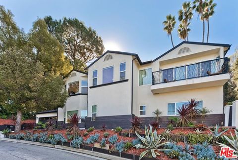 Photo of 3350 Coy Drive, Sherman Oaks, CA 91423 (MLS # 26639369)
