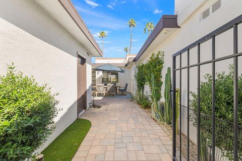 Photo of 36 San Sebastian Drive, Rancho Mirage, CA 92270 (MLS # 219141087DA)
