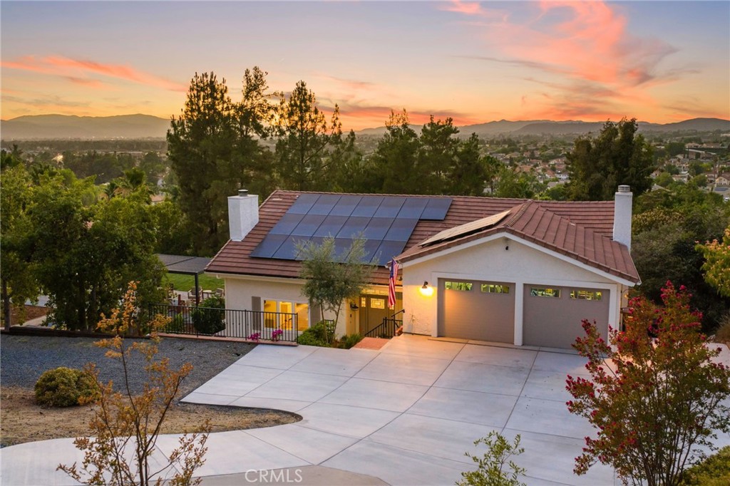 40221 Paseo Sereno