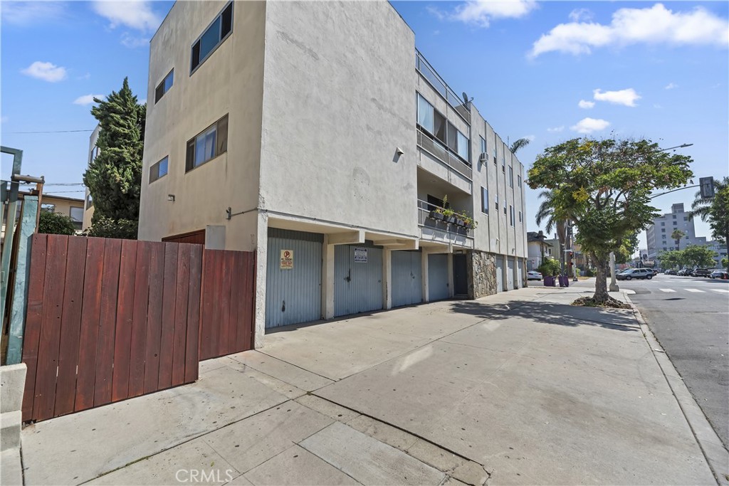 505 Cedar Avenue 2A