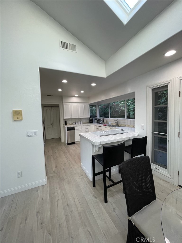 Pacesetter II (PA2) - Residential Lease