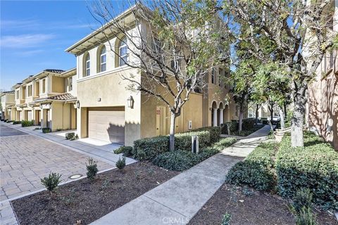 Photo of 192 Wild Lilac, Irvine, CA 92620 (MLS # TR26036576)