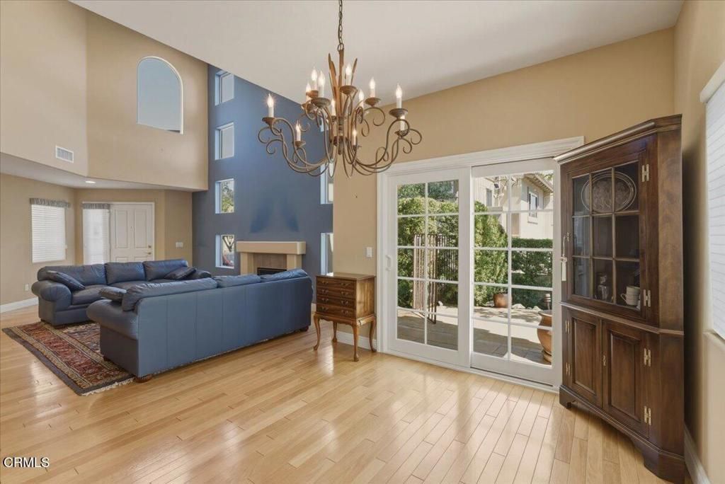 Photo of 1048 Larry Court, Newbury Park, CA 91320 (MLS # V1-35373)
