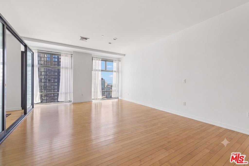 801 S Grand Avenue 1508