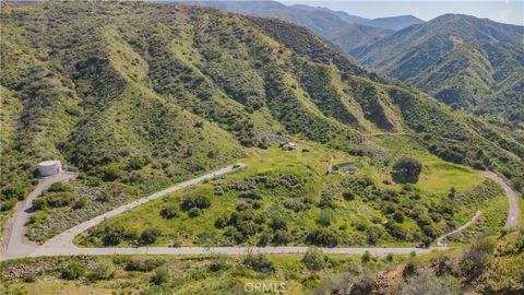 Photo of 28741 Williams Canyon Rd. Rd, Silverado Canyon, CA 92676 (MLS # OC26047217)