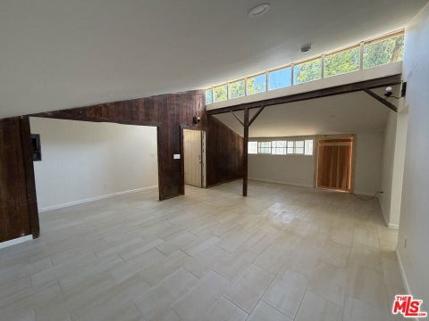 Photo of 9029 Wildwood Avenue, Sun Valley, CA 91352 (MLS # 25576941)