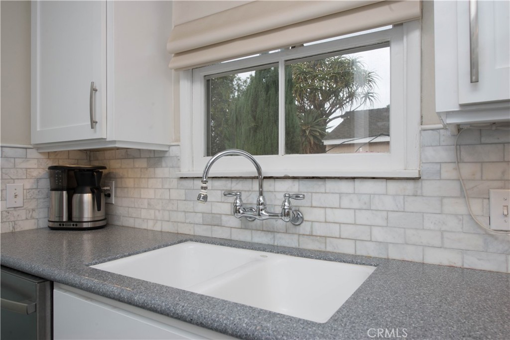 8136 Garden Grove