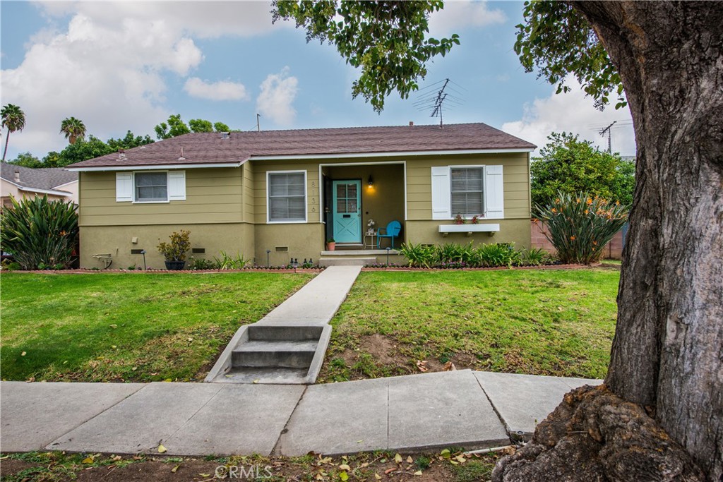 8136 Garden Grove