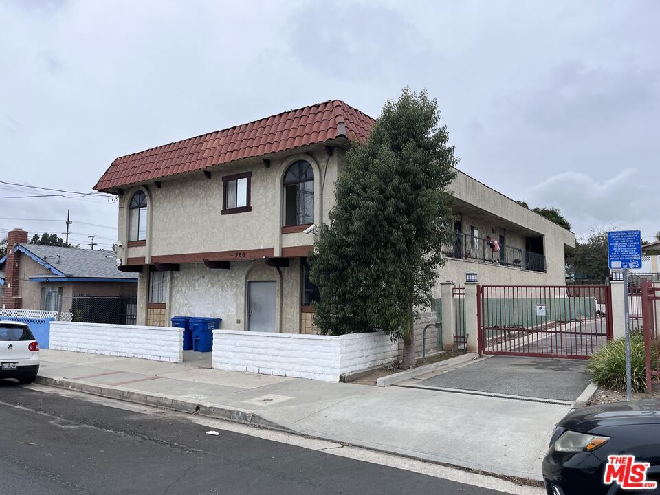 560 W. 4th Street is a five-unit apartment building in San Pedro, California. Built in 1980, the property is not subject to the Los Angeles Rent Stabilization Ordinance (RSO). This property features an unit mix of two 2 BD / 1 BA and three 1 BD / 1 BA units, ample parking (5 tandem plus 1 tandem garage), onsite laundry and controlled entry access. Well-located in close proximity to the amenities along the Pacific Avenue Main corridor. Set against the bustling backdrop of the Port of Los Angeles, the 400-acre rapidly emerging LA Waterfront will undergo massive redevelopment over the next several years. Stretching from Wilmington on the north end, to San Pedro along the southwest perimeter of the Port, plans are in motion to create a new public market in close proximity to emerging hubs for technology and marine science, integrating the area's rich history with an eye towards the future.
