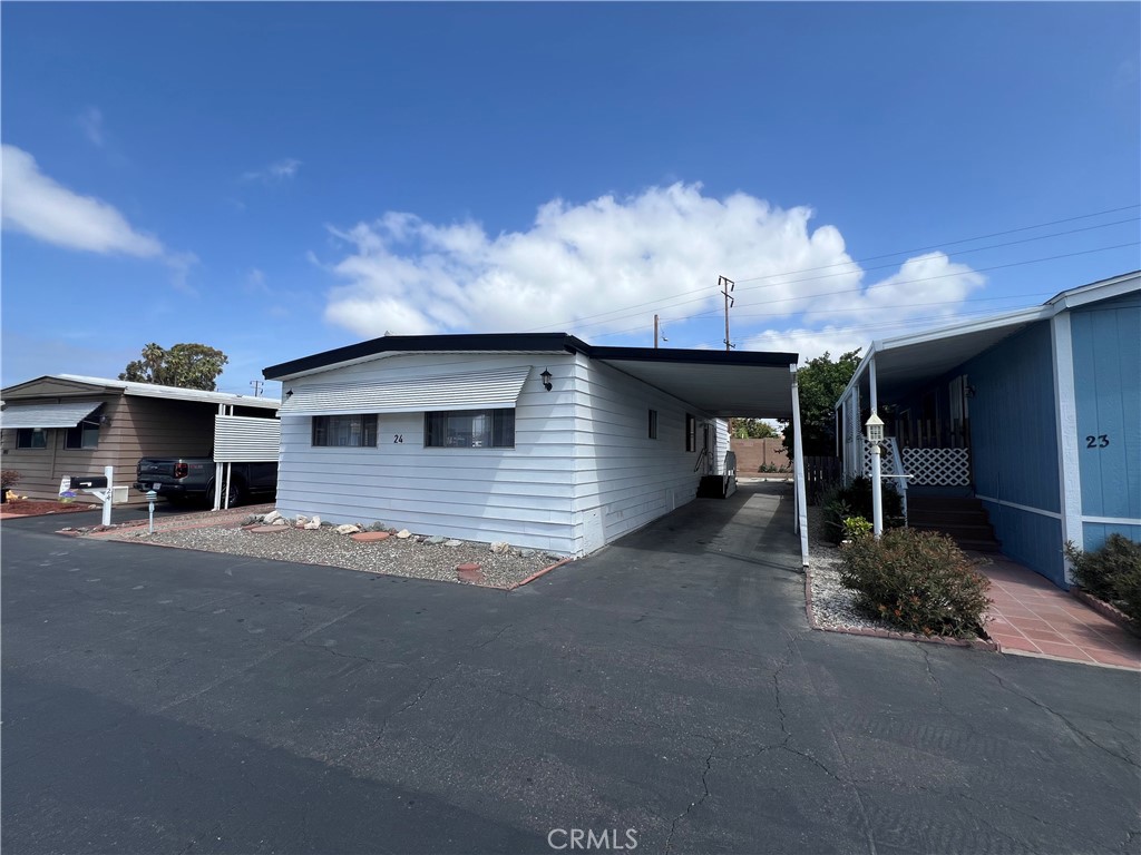 15621 Beach Boulevard 24