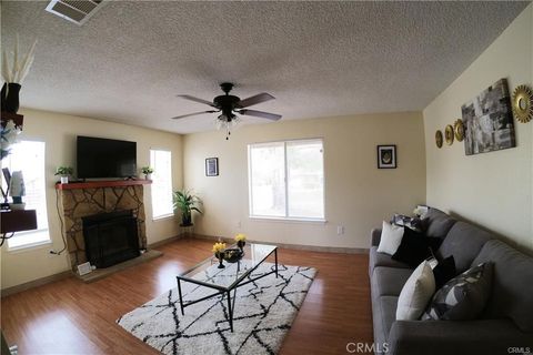 Photo of 14465 Linden St, Hesperia, CA 92345 (MLS # PW26033935)