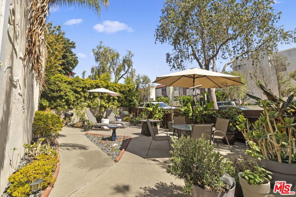 2447 Chelsea Place