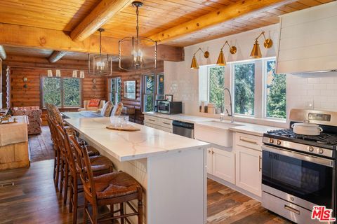 Photo of 24015 Altdorf Drive, Crestline, CA 92325 (MLS # 26656049)