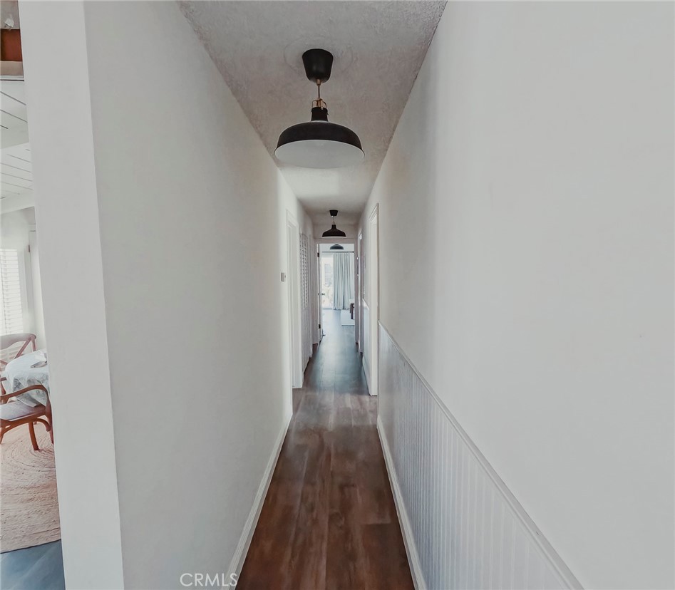 Corona del Mar North of PCH (CNHW) - Residential Income