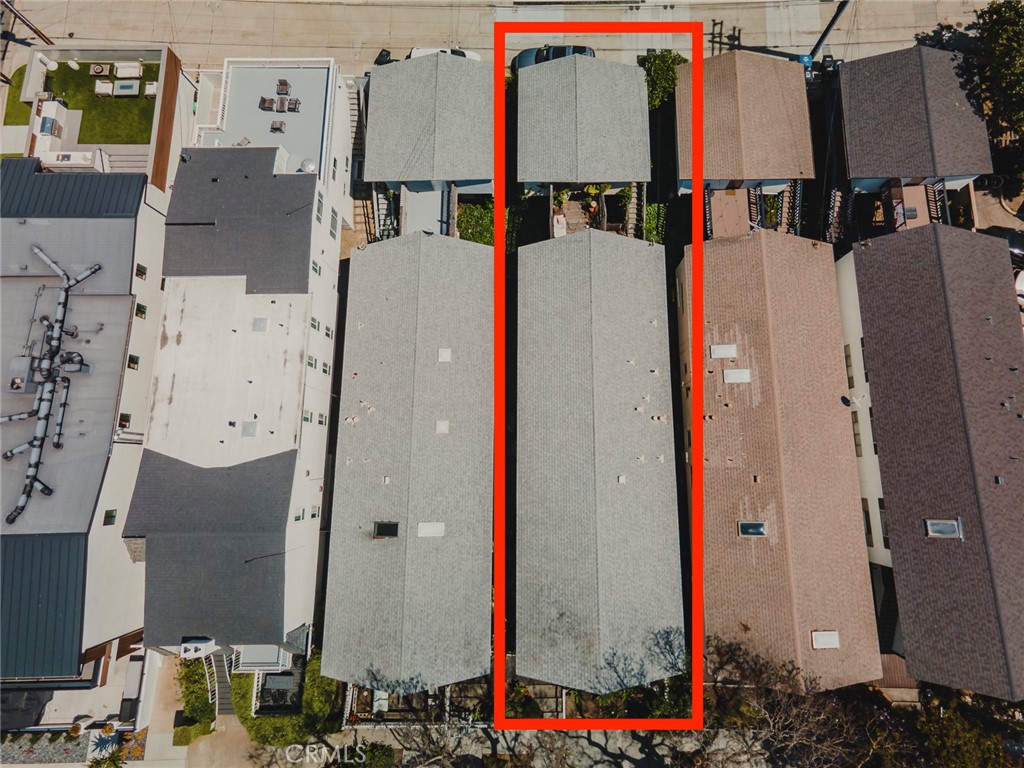Corona del Mar North of PCH (CNHW) - Residential Income
