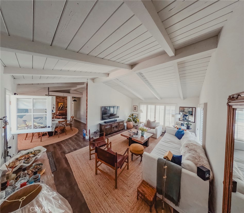 514 Iris Avenue