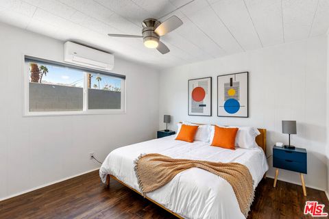 Tiny photo for 980 N Buttonwillow Circle, Palm Springs, CA 92262 (MLS # 25626797)