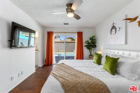 Tiny photo for 980 N Buttonwillow Circle, Palm Springs, CA 92262 (MLS # 25626797)