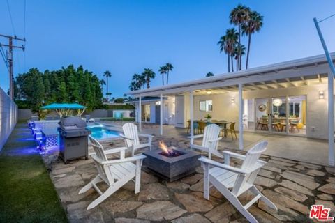 Tiny photo for 980 N Buttonwillow Circle, Palm Springs, CA 92262 (MLS # 25626797)