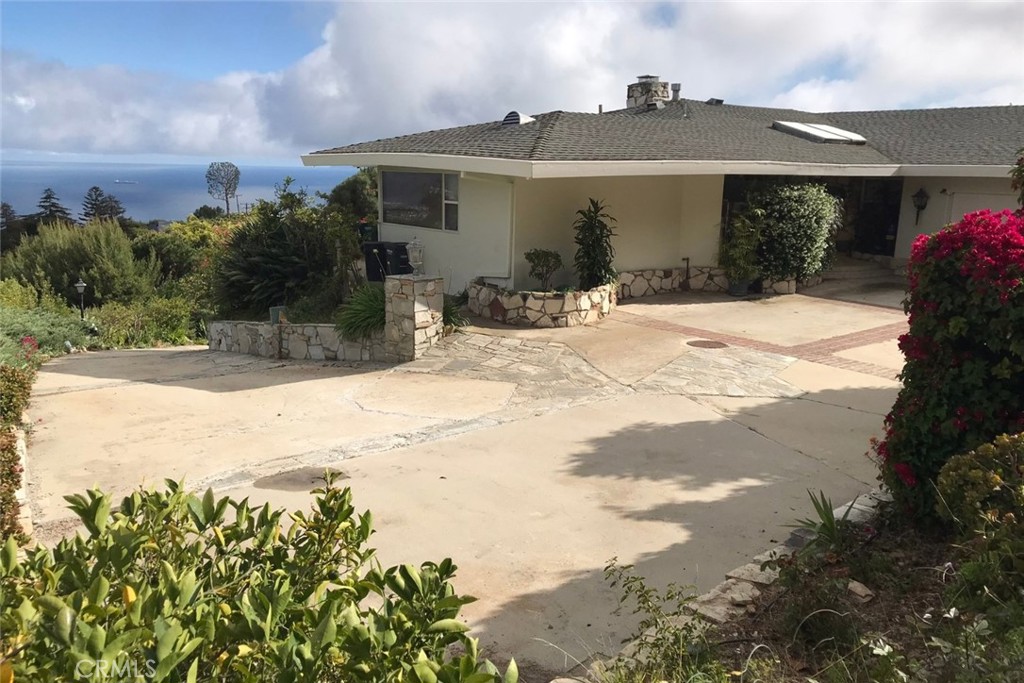 3121 Deluna