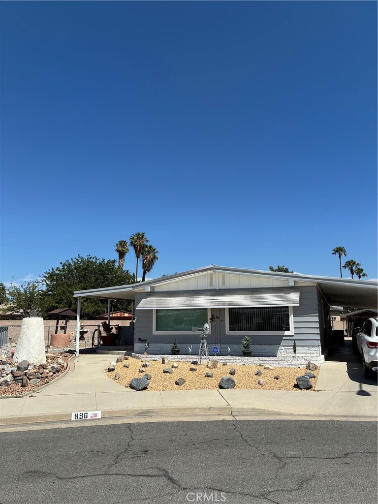 Photo 1 of 23 — 996 San Francisco, Hemet, CA 92543