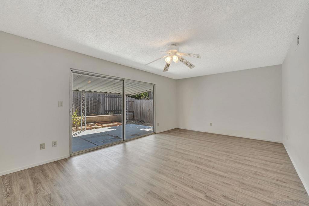 1759 wolviston way
