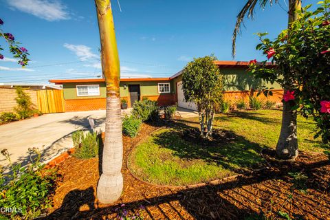 Photo of 891 Salem Avenue, Oxnard, CA 93036 (MLS # V1-34014)