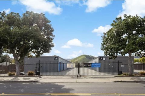 Photo of 16325 Barrett Avenue, Morgan Hill, CA 95037 (MLS # ML82026615)