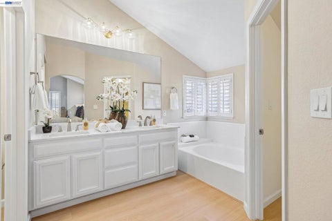 Tiny photo for 1140 River Rock Ln LN, Danville, CA 94526 (MLS # 41151564)