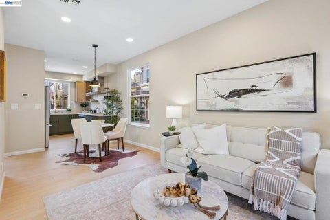 Tiny photo for 1140 River Rock Ln LN, Danville, CA 94526 (MLS # 41151564)