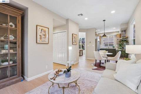 Tiny photo for 1140 River Rock Ln LN, Danville, CA 94526 (MLS # 41151564)
