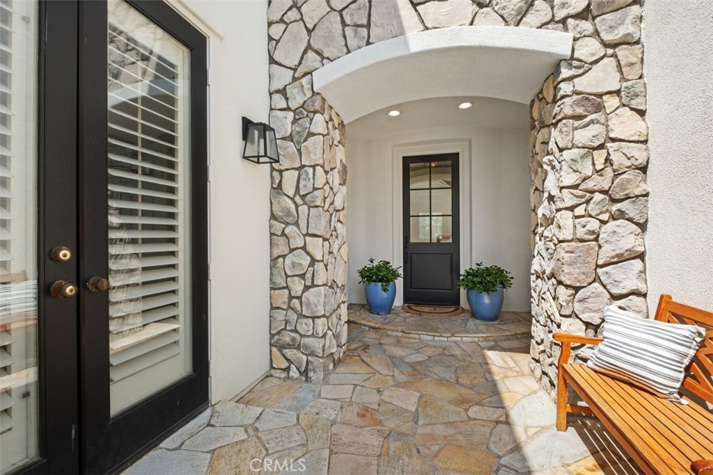 39 Lyra Way