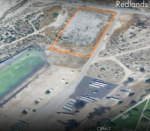 Photo of 0 Orange Street, Redlands, CA 92374 (MLS # IG25196199)