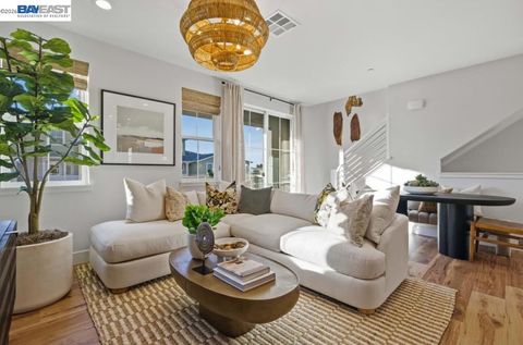 Photo of 4828 Las Positas Road Rd #116, Livermore, CA 94551 (MLS # 41131038)