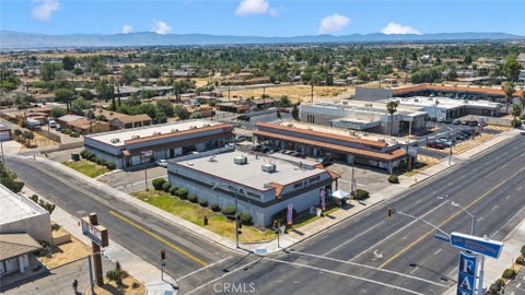 Photo of 14741 7th ST #14751E, Victorville, CA 92395 (MLS # HD26228515)