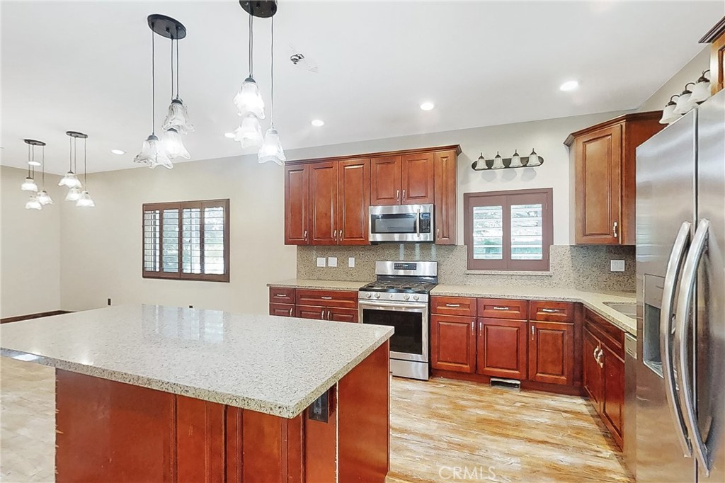 Green Valley Lake (GVLK) - Residential