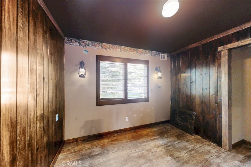 Green Valley Lake (GVLK) - Residential