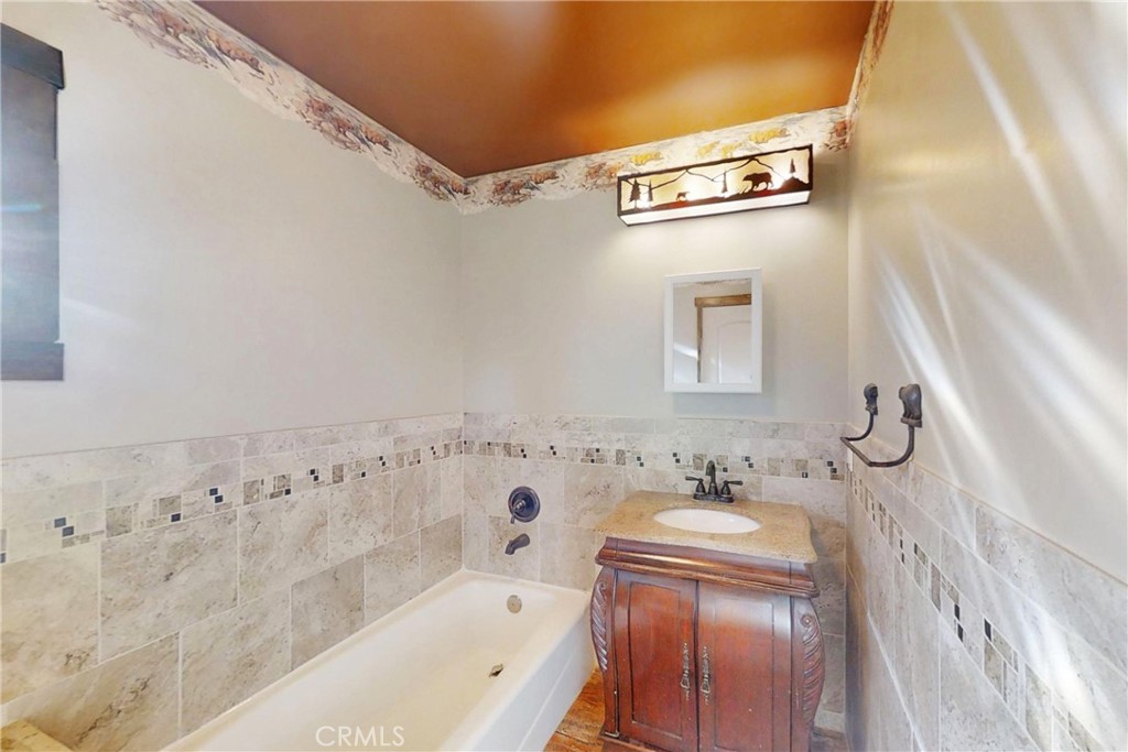 Green Valley Lake (GVLK) - Residential