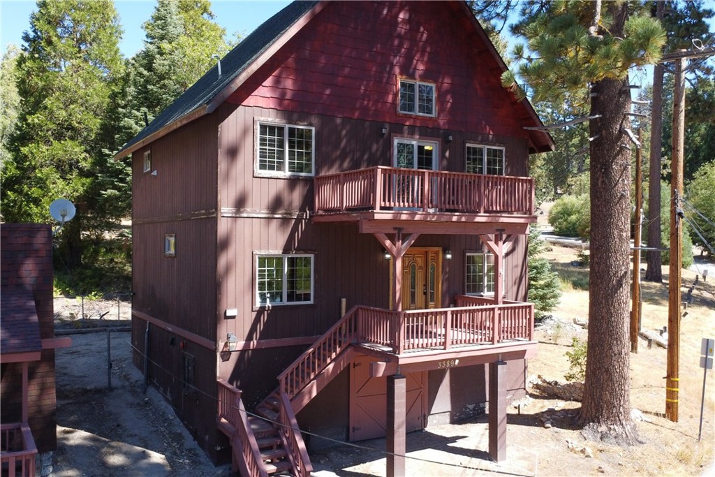 33892 Green Valley Lake Road