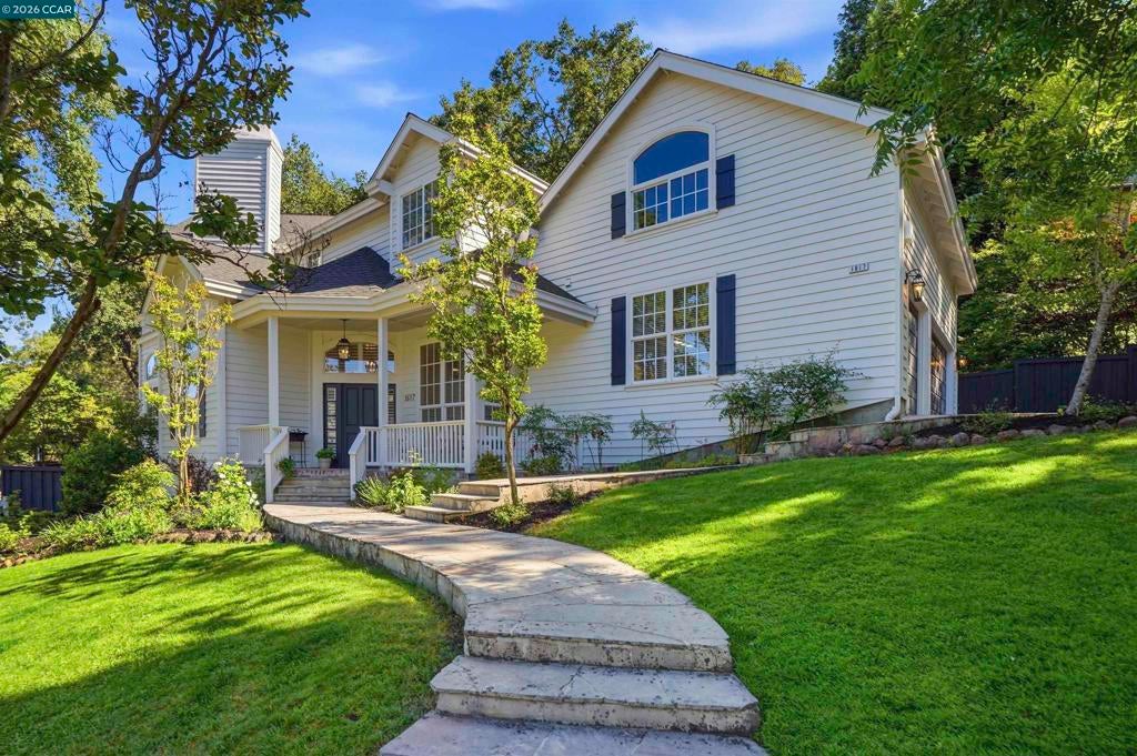1617 Campesino Ct Ct, Alamo CA 94507