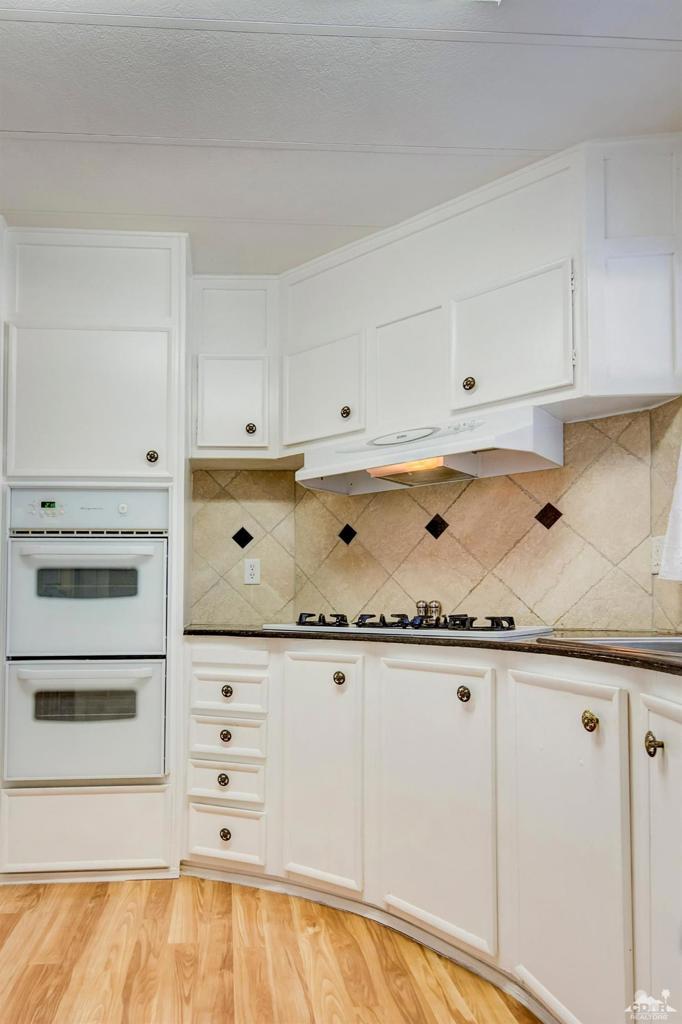 Hidden Springs - Manufactured In Park