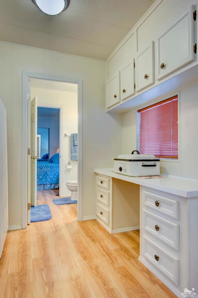 Hidden Springs - Manufactured In Park