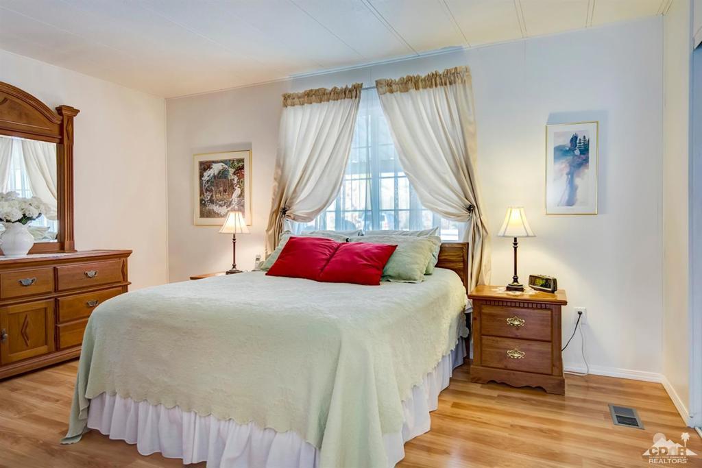 Hidden Springs - Manufactured In Park